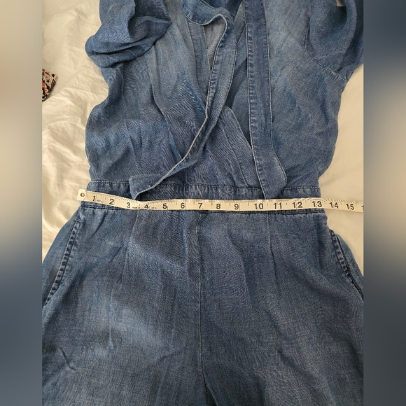 Anthropologie Cloth & Stone  Chambray Wrap Jumpsuit XS Blue Wide Leg Tie Waist - Picture 14 of 16